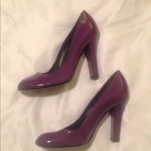 Plum Gucci pumps